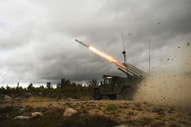 Mỹ có thể gửi cho Ukraine tên lửa phòng không hiện đại do Na Uy sản xuất - 1