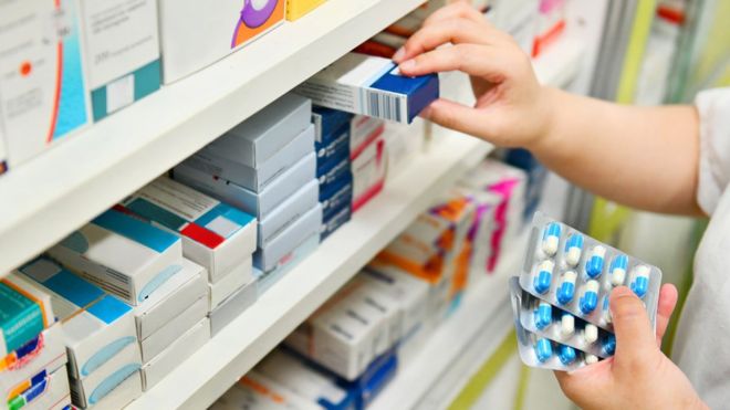 Bộ Y tế đã gửi công văn đàm phán giá 62 thuốc generic, biệt dược;  Mở đề xuất tài chính cho các gói cung ứng thuốc - Ảnh 1.