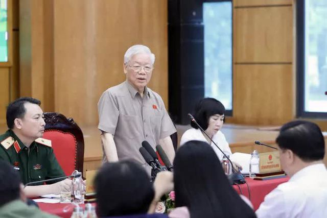    Ảnh Tổng Bí thư Nguyễn Phú Trọng tiếp xúc cử tri Hà Nội - Ảnh 6.