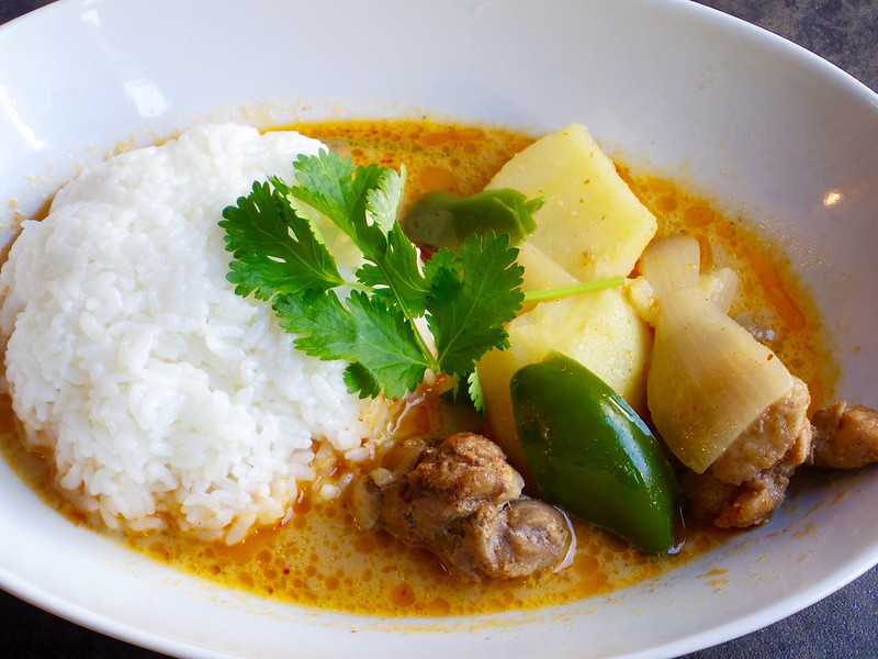 22 món ăn ngon nhất thế giới nhất định phải thử một lần trong đời: Việt Nam góp một món ăn nổi tiếng - Ảnh 17.