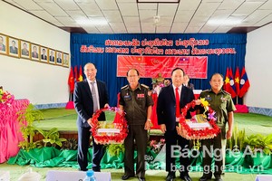 Kỷ niệm 60 năm thiết lập quan hệ ngoại giao Việt Nam - Lào tại huyện Noong Hẹt (tỉnh Xiêng Khoảng - Lào) 