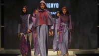 Indonesia đặt mục tiêu trở thành trung tâm thời trang Hồi giáo của thế giới vào năm 2024