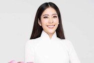 'Màn khóa môi' của Nam Em tại đêm chung kết Hoa hậu Thế giới người Việt 2022